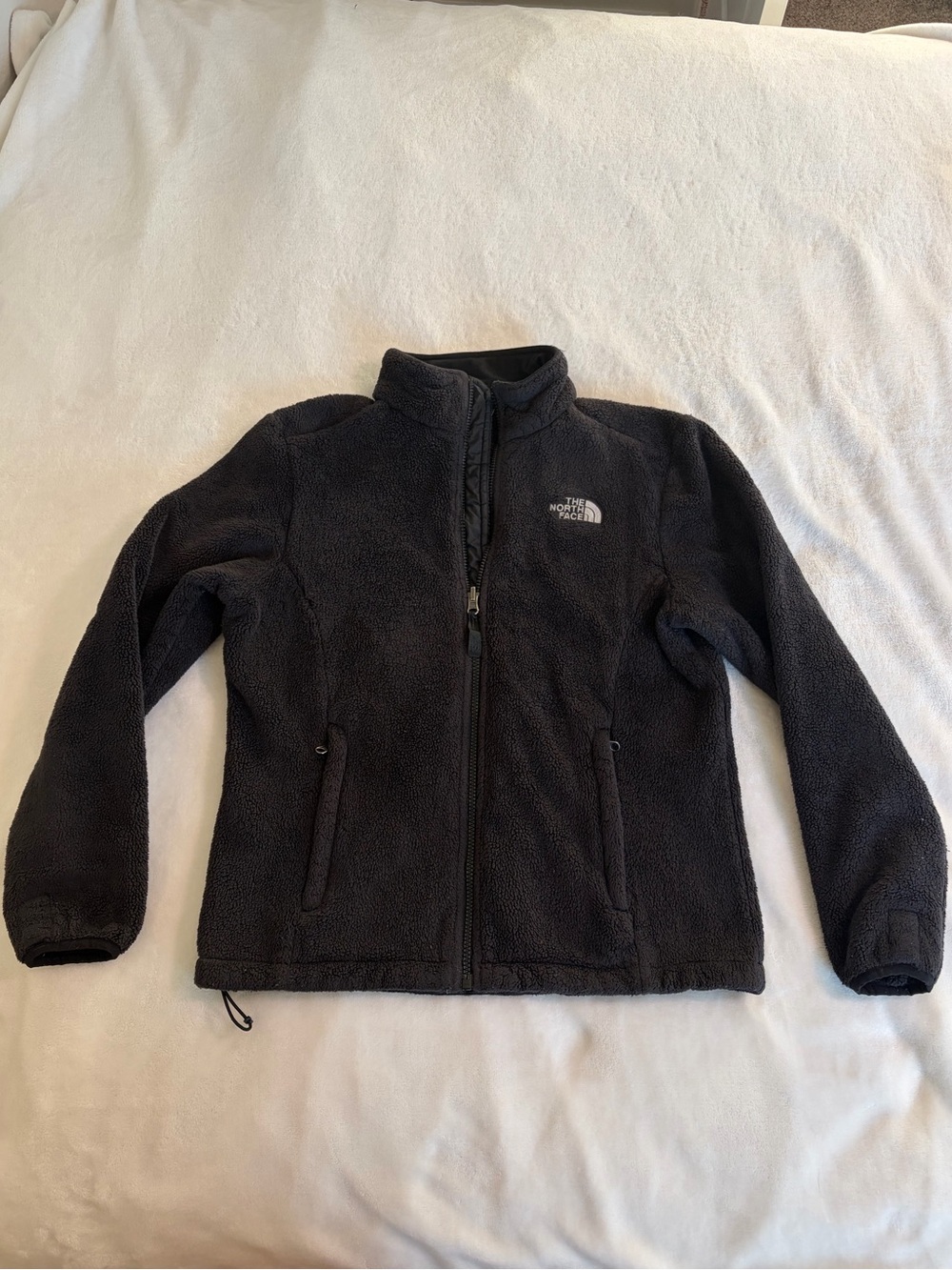The North Face Women’s Medium Black Sherpa Fleece Full Zip Jacket